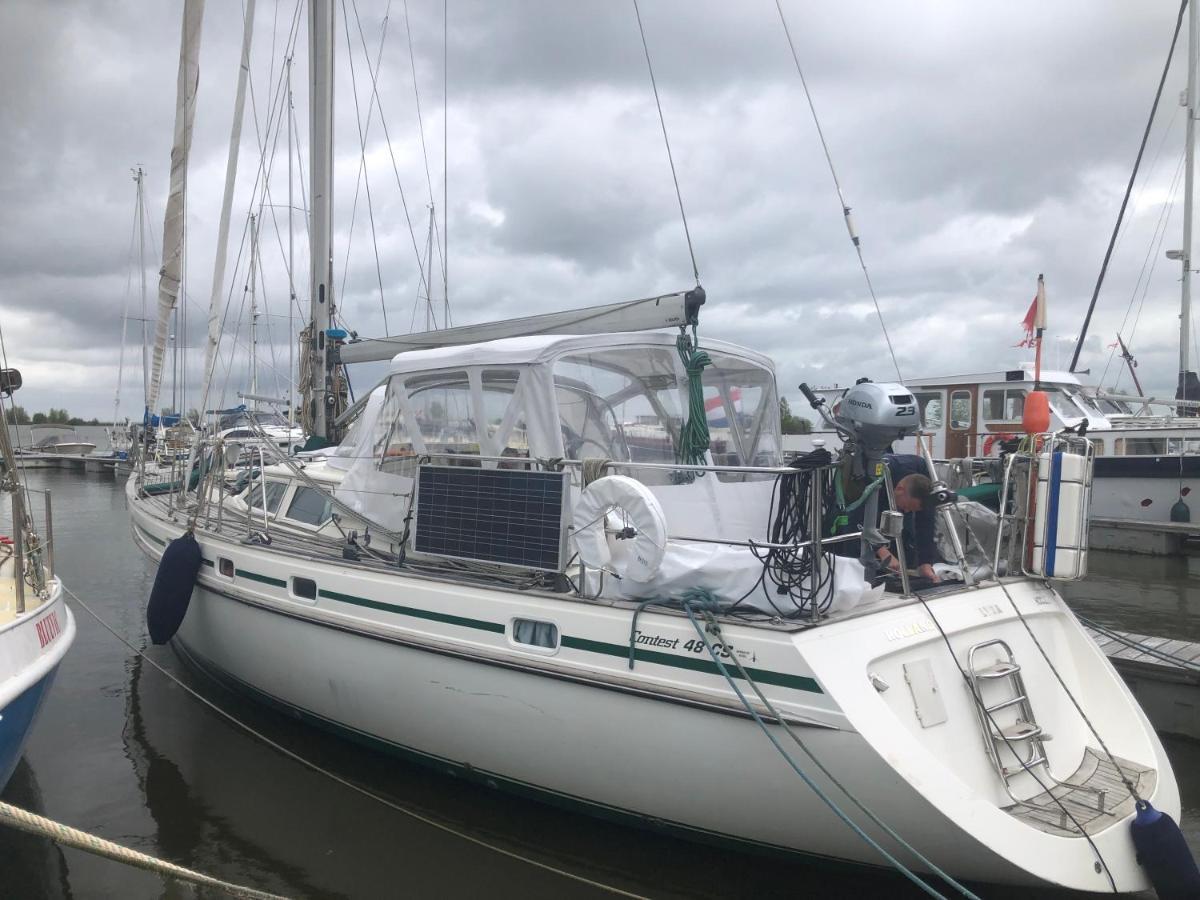 From September Lyra On The Go To Suriname Till 1 April 2026 Joint Captain Casey 梅代姆里克 外观 照片